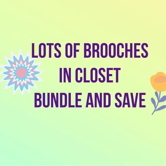 DISNEY MICKEY Christmas Cuties Mystery Pin Set Box 1 PIN - New 2021 Authetic - Picture 5 of 7